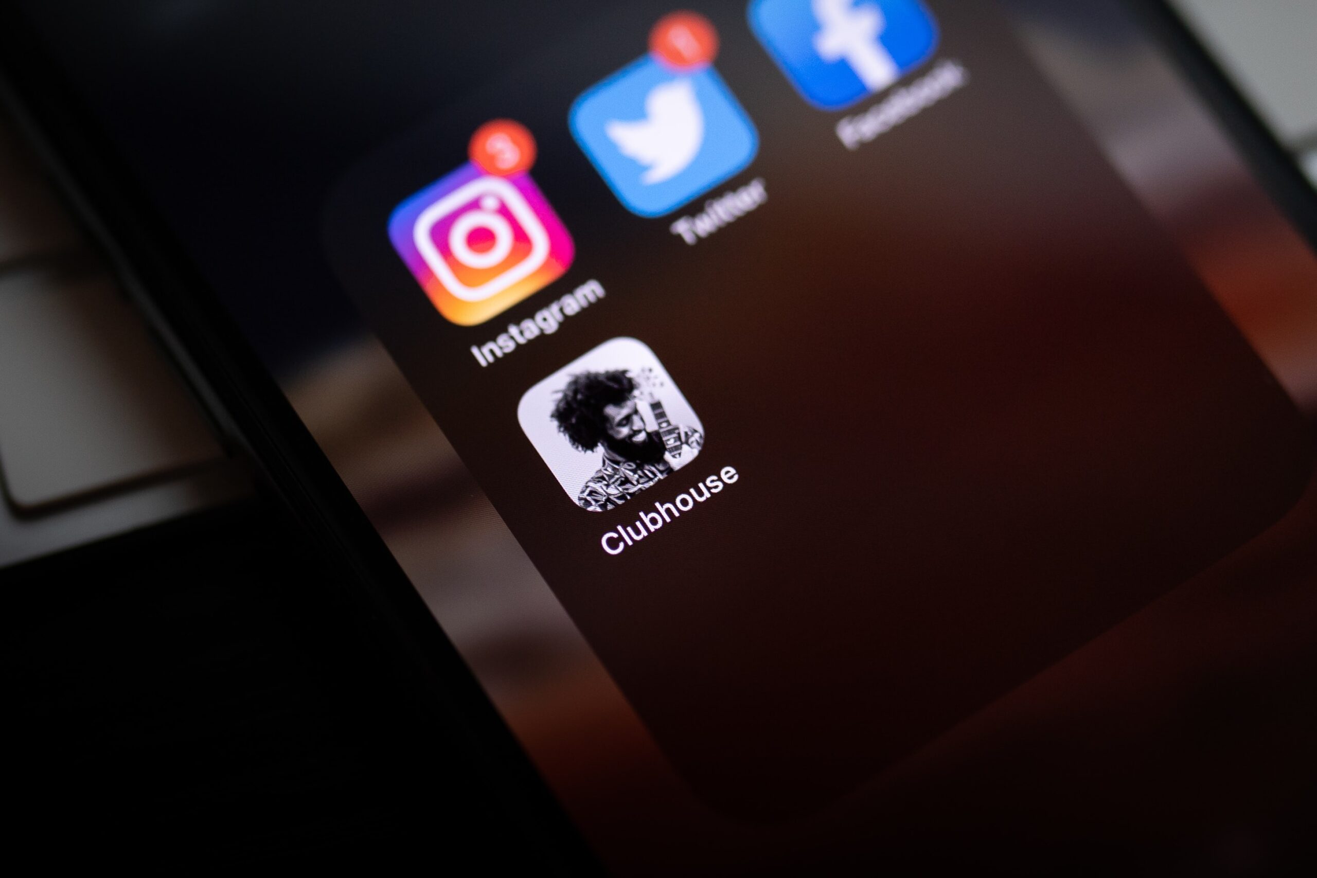 #4 Reasons why you should be using Instagram Reels to grow your brand’s social media reach!